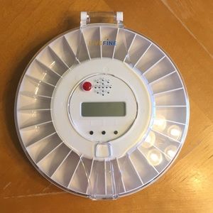 Pill Dispenser & reminder (automatic)